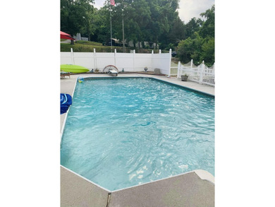 (private lake, pond, coastal) Home For Sale in Ringgold Georgia