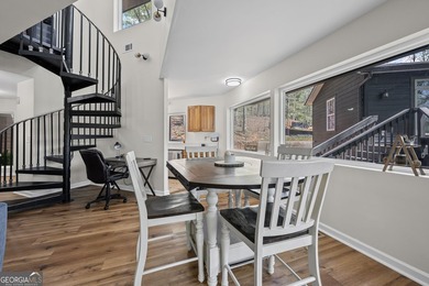 CHARMING LAKE HOUSE WITH GUEST SUITE | REMODELED IN 2023 | YEAR - photo 13