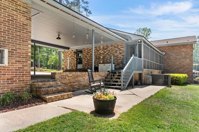 Tucked away on this gorgeous waterfront setting that sits on - photo 14
