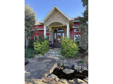 Welcome to your dream ranch - Come through a gated entrance to a - photo 15