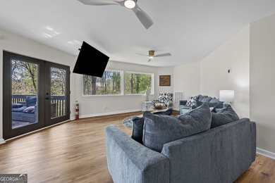 CHARMING LAKE HOUSE WITH GUEST SUITE | REMODELED IN 2023 | YEAR - photo 15