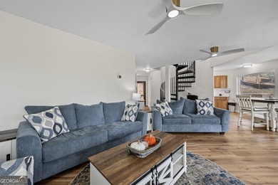 CHARMING LAKE HOUSE WITH GUEST SUITE | REMODELED IN 2023 | YEAR - photo 17