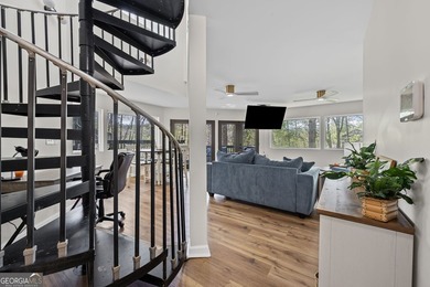 CHARMING LAKE HOUSE WITH GUEST SUITE | REMODELED IN 2023 | YEAR - photo 19