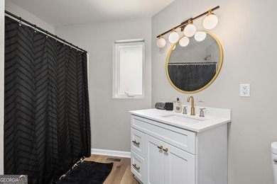 CHARMING LAKE HOUSE WITH GUEST SUITE | REMODELED IN 2023 | YEAR - photo 22