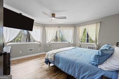 CHARMING LAKE HOUSE WITH GUEST SUITE | REMODELED IN 2023 | YEAR - photo 24
