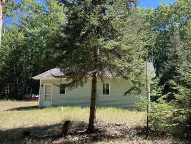 Big Pine Inn is nestled in a lovely setting of Oaks and Pines on - photo 5