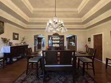 Welcome to your dream ranch - Come through a gated entrance to a - photo 26