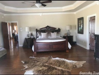 Welcome to your dream ranch - Come through a gated entrance to a - photo 33