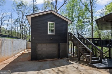 CHARMING LAKE HOUSE WITH GUEST SUITE | REMODELED IN 2023 | YEAR - photo 34