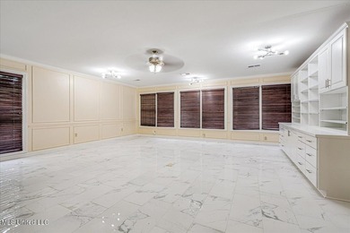 Where else can you get this much house for this price!! Luxury - photo 36