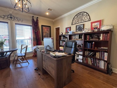 Welcome to your dream ranch - Come through a gated entrance to a - photo 38