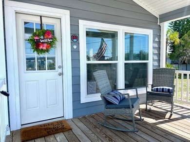 Amazing opportunity to live in a beautiful home with impressive - photo 2