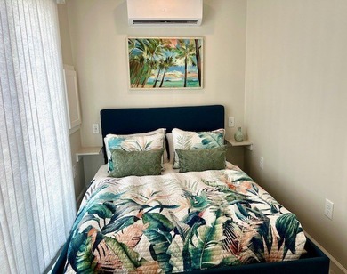 Amazing opportunity to live in a beautiful home with impressive - photo 5