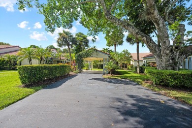 Lake Home For Sale in Wellington, Florida