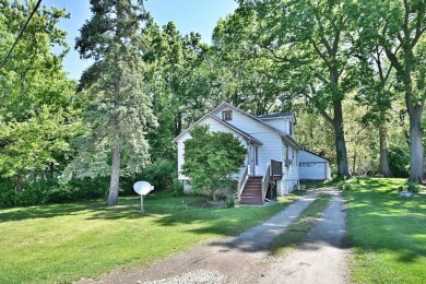 Lake Home Sale Pending in Antioch, Illinois