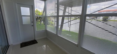 owner says SELL !! STUNNING 1 BEDROOM 1 BATH CONDO with a - photo 15