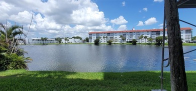 owner says SELL !! STUNNING 1 BEDROOM 1 BATH CONDO with a - photo 16