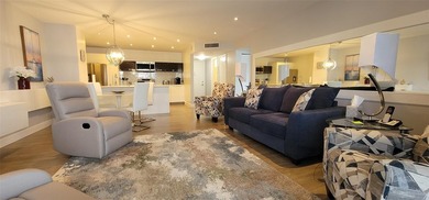 owner says SELL !! STUNNING 1 BEDROOM 1 BATH CONDO with a - photo 21
