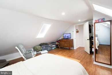 Experience the charm of island living with this well maintained - photo 22