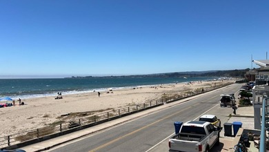 Relax on the beach in Rio Del Mar, Aptos, leave your stress at - photo 26
