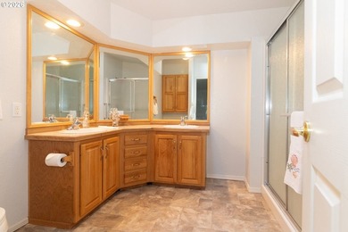 Beautifully maintained and updated Fuqua home on desirable - photo 26