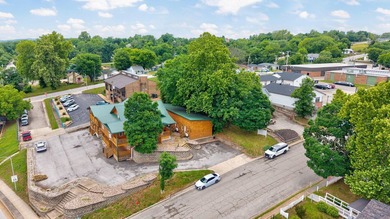 Unique INVESTMENT OPPORTUNITY to own a 15 unit nightly rental. A - photo 3