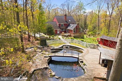 Welcome to this unique 5 bedroom, 3.5 bath Colonial home in - photo 3