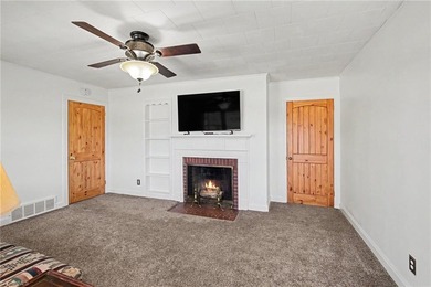 Country living at its finest! Welcome to this retreat with a - photo 7