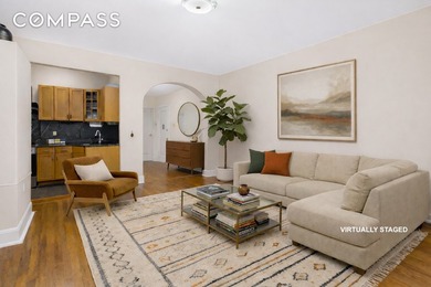 **CALL/EMAIL TO MAKE AN APPOINTMENT TO VIEW THIS ADORABLE HOME - photo 3