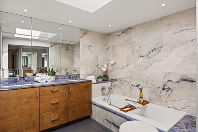 Privately set behind a long driveway in the prestigious Village - photo 25