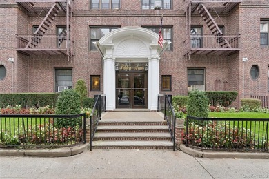 If you are looking for a 2 bedroom in Forest Hills with one of - photo 1