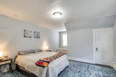 Triplex with gross rents around $2800-2900 a month in the - photo 6