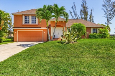 Cape Coral Lakes Area Home For Sale in Cape Coral Florida