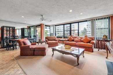 East River Home For Sale in Beechhurst New York