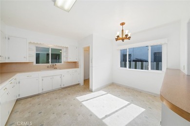 341 E Ellis - photo 13