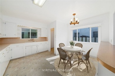341 E Ellis - photo 14