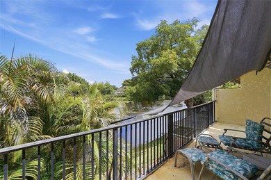 Huge 3 bedroom, 3 full bathrooms townhousemunity consist of only - photo 22