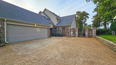 This is a once and a lifetime opportunity to purchase your dream - photo 3
