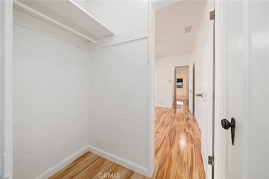 341 E Ellis - photo 24