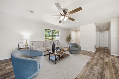 Experience lakefront living in this beautifully renovated home - photo 4