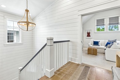Located in the heart of WaterColor, this like-new coastal - photo 27