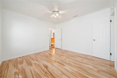 341 E Ellis - photo 28