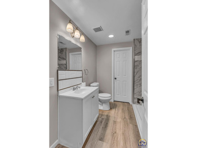 Wonderful Duplex by the Rolling Hills Community, rarely on the