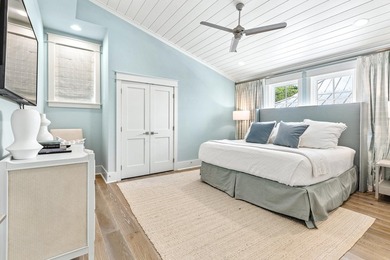 Located in the heart of WaterColor, this like-new coastal - photo 38