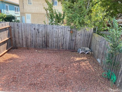 Savvy investors, take note! This well-located duplex in - photo 10