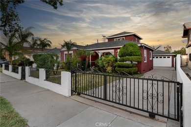 ***Renovated 3BR/3BA South Wrigley Gem with ADU Potential & - photo 1