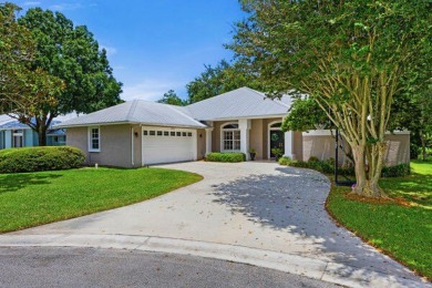 (private lake, pond, creek) Home For Sale in Palm City Florida