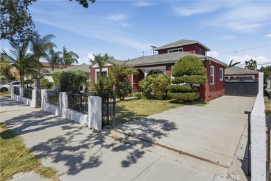 ***Renovated 3BR/3BA South Wrigley Gem with ADU Potential & - photo 9