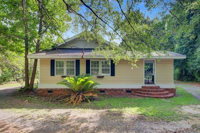 Lake Moultrie Home Active Under Contract in Saint Stephen South Carolina