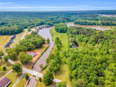 Tenn Tom Waterway Acreage For Sale in Aberdeen Mississippi